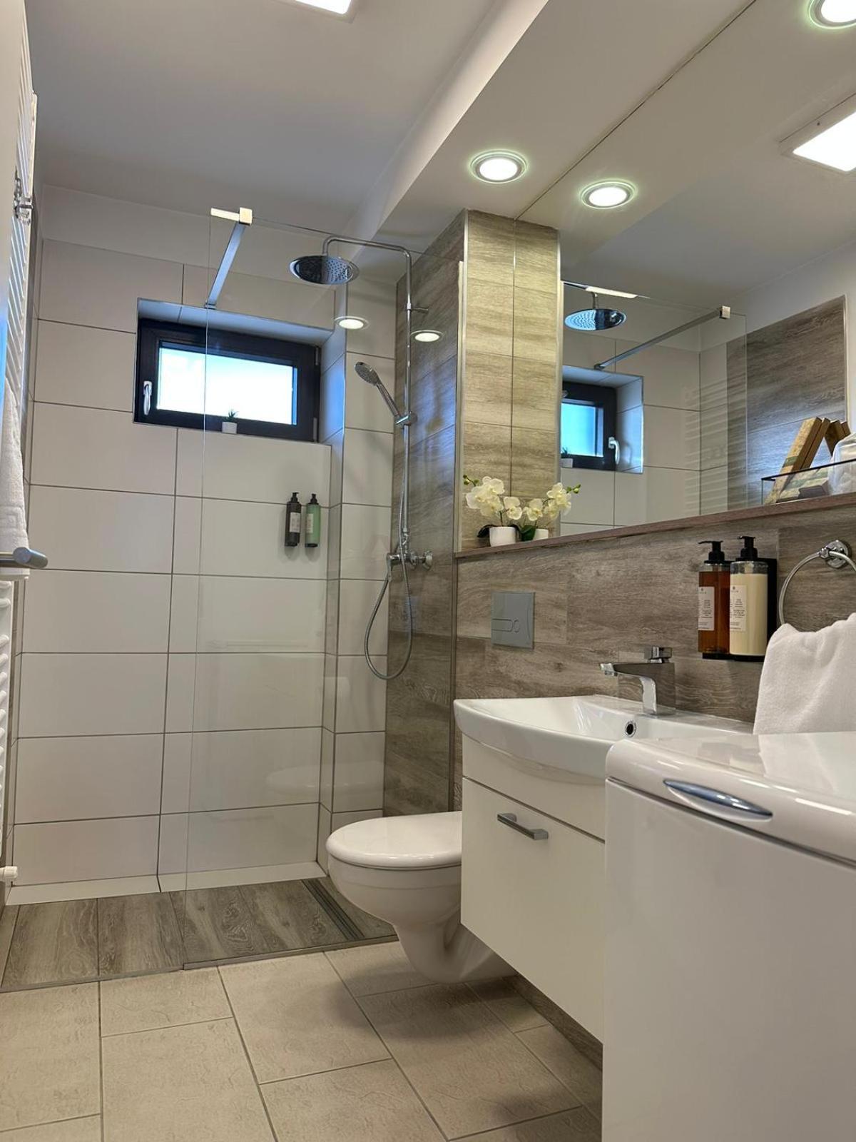 Luxury & By Glam - Parking Free * Brașov